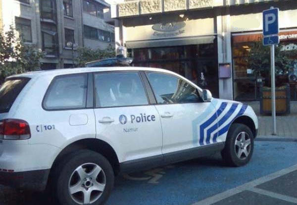 police belge handicapée