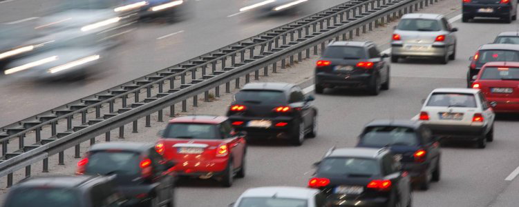 Encore un conducteur d'automobile très stupide