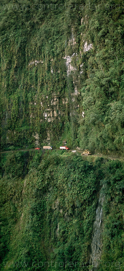 camion dans la nature