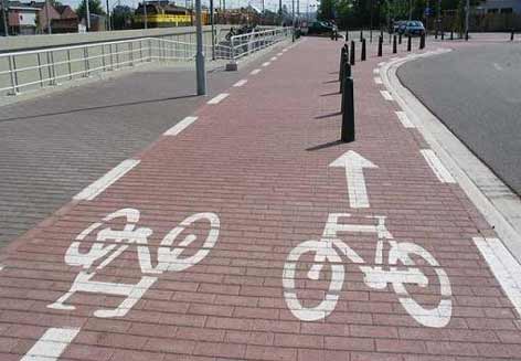 piste cyclable encombrée